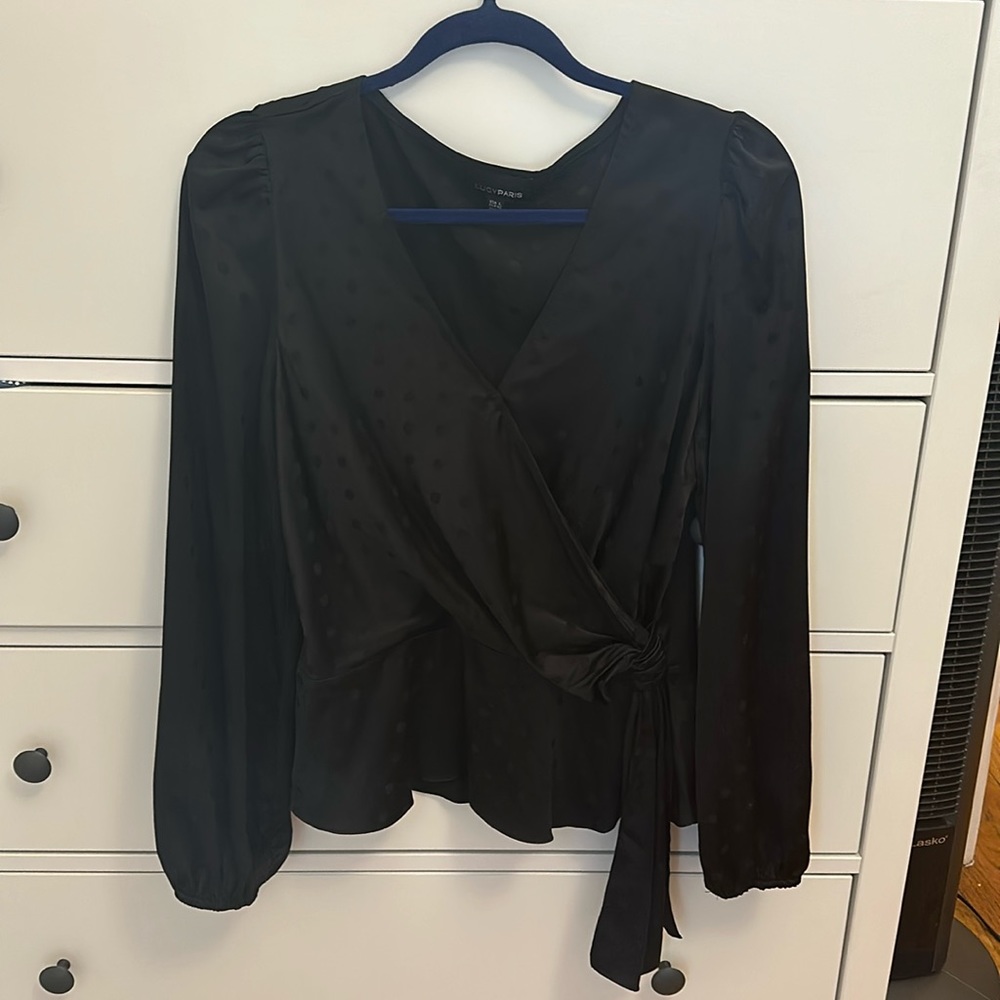 Lucy Paris silky black faux tie top size L